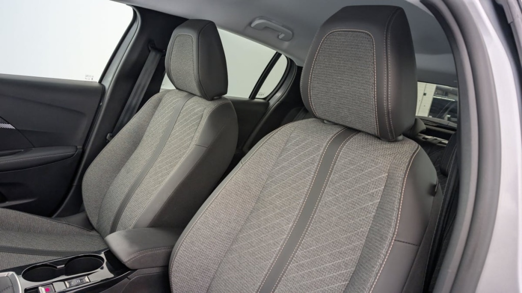 PEUGEOT 208 PureTech 100 S S BVM6 Allure - ref: 1-337972 - Photo 14