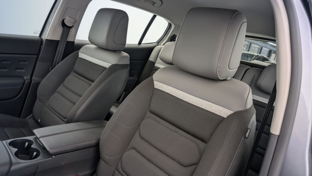 CITROEN C5 AIRCROSS PureTech 130 S S EAT8 Feel - ref: 1-337997 - Photo 16