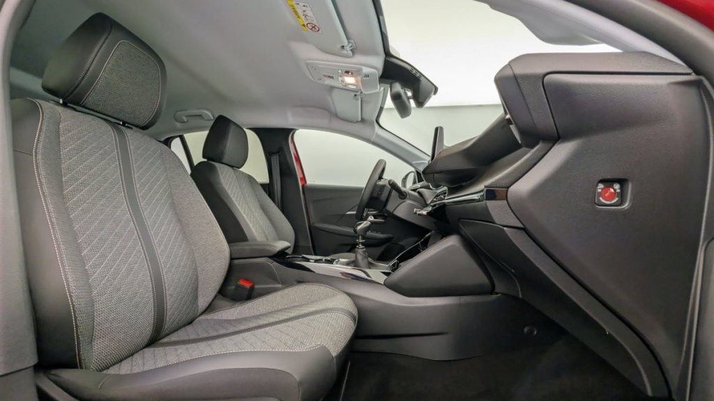 PEUGEOT 208 PureTech 100 S S BVM6 Allure - ref: 1-338029 - Photo 9