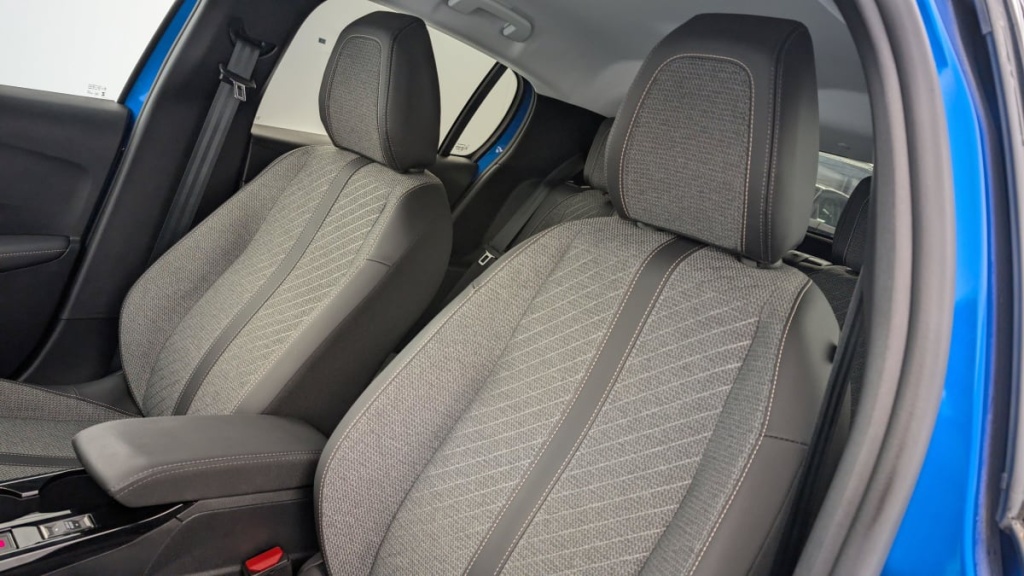 PEUGEOT 208 PureTech 100 S S BVM6 Allure - ref: 1-338040 - Photo 16