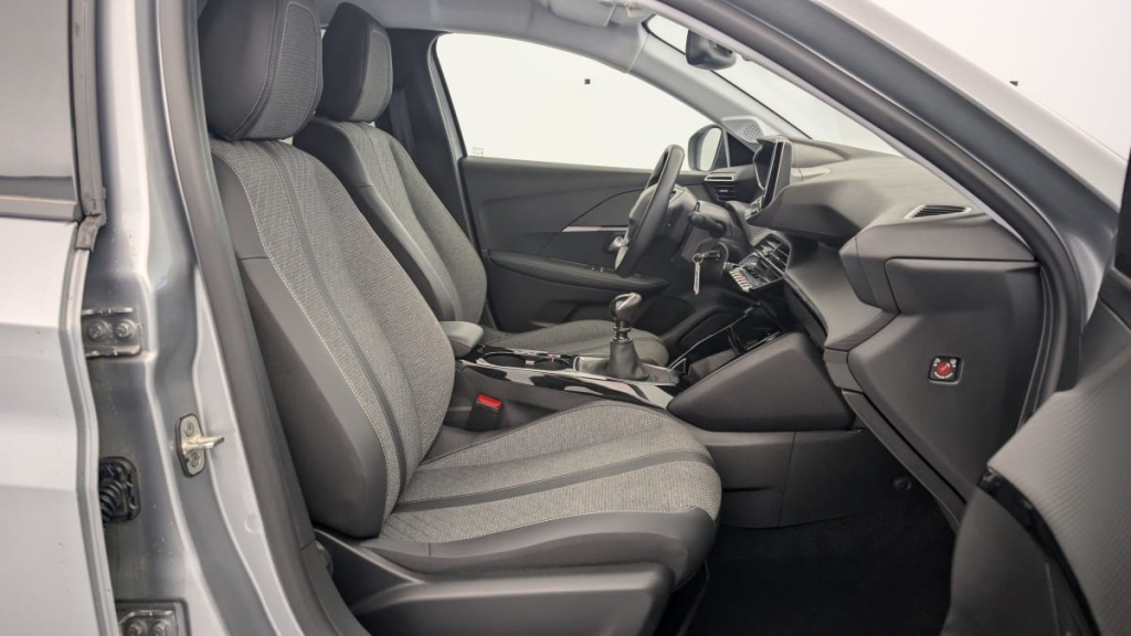 PEUGEOT 208 PureTech 100 S S BVM6 Allure - ref: 1-338131 - Photo 9