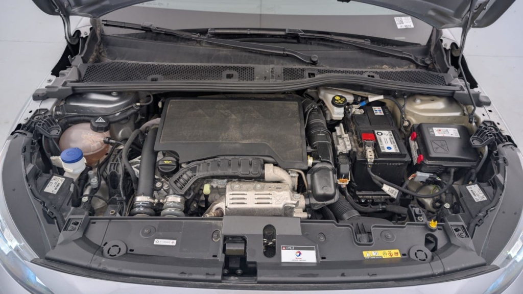PEUGEOT 208 PureTech 100 S S BVM6 Allure - ref: 1-338253 - Photo 19