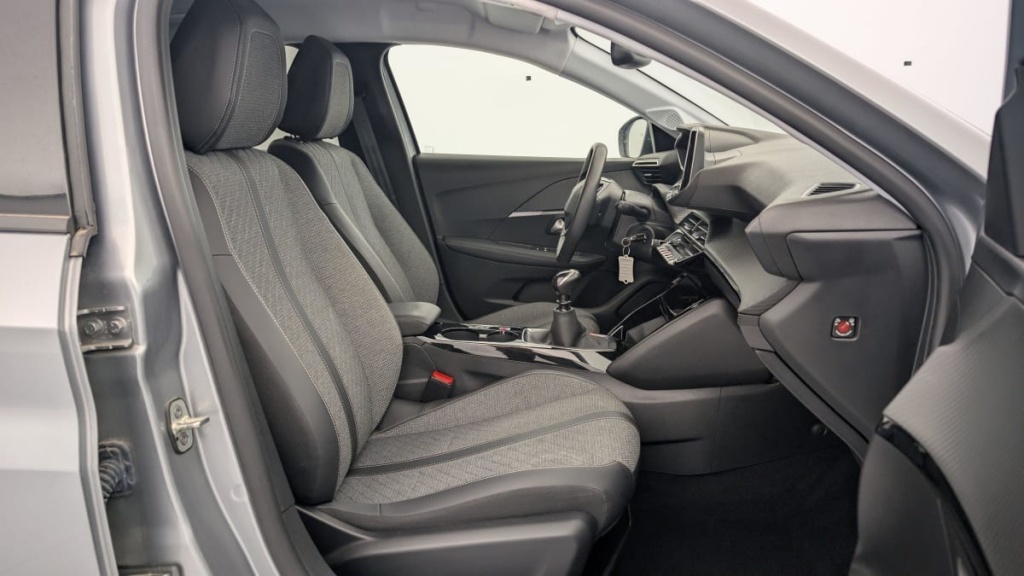 PEUGEOT 208 PureTech 100 S S BVM6 Allure - ref: 1-338254 - Photo 9