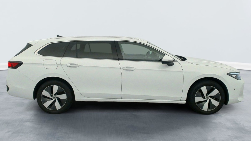 VOLKSWAGEN Passat SW Nouvelle 1.5 ETSI OPF 150 DSG7 LIFE PLUS - ref: 1-338543 - Photo 8