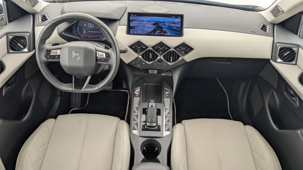 DS DS3 PureTech 130 EAT8 Esprit de Voyage - ref: 1-338561 - Photo 13