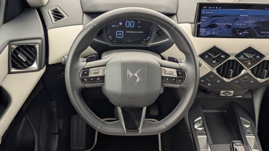 DS DS3 PureTech 130 EAT8 Esprit de Voyage - ref: 1-338712 - Photo 14