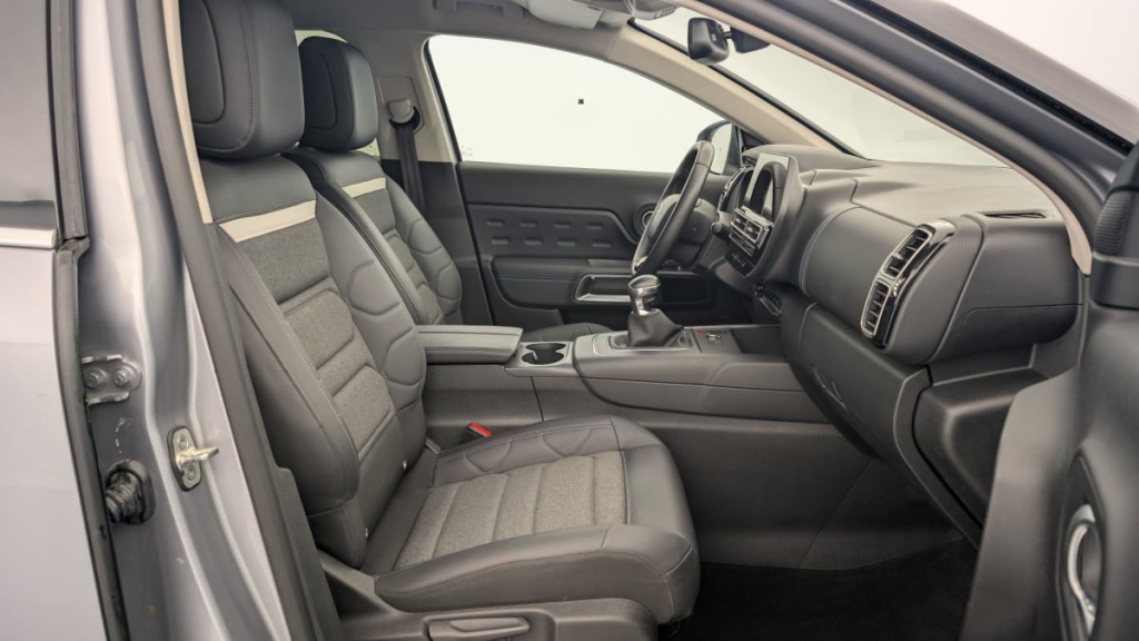 CITROEN C5 AIRCROSS PureTech 130 BVM6 Plus - ref: 1-338944 - Photo 9