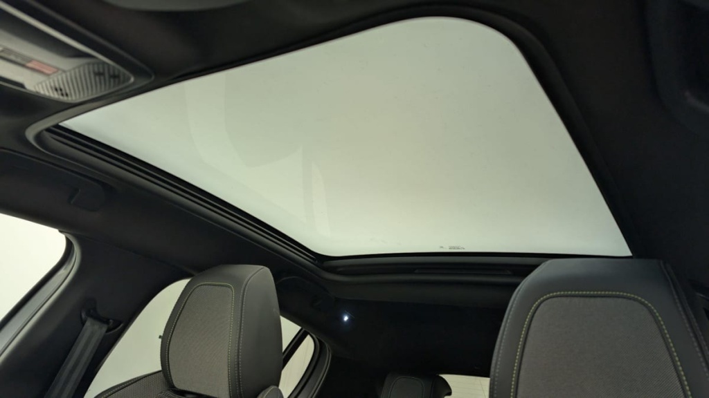 PEUGEOT 208 Hybrid 136 e-DCS6 GT - ref: 1-338992 - Photo 20