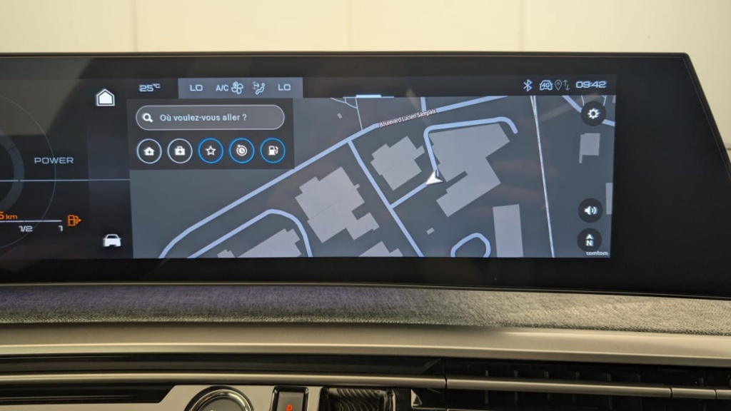 PEUGEOT 3008 Hybrid 145 e-DCS6 Allure - ref: 1-339286 - Photo 17