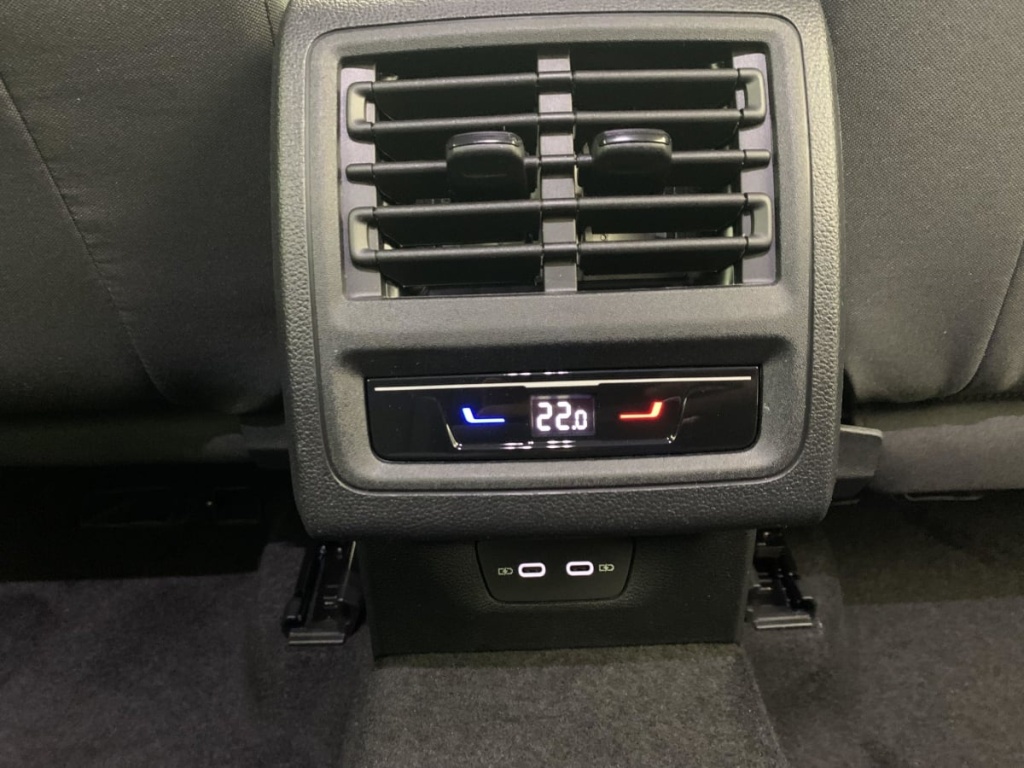 VOLKSWAGEN Golf 1.5 ETSI EVO2 150 DSG7 LIFE PLUS - ref: 1-339394 - Photo 16