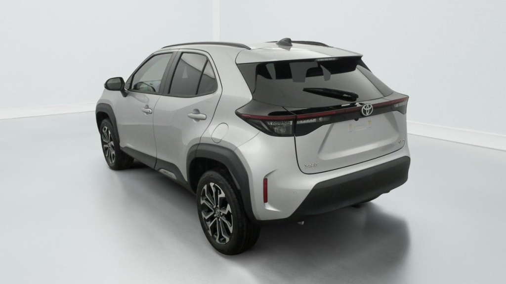 TOYOTA Yaris Cross Hybride 130h 2WD Design - ref: 1-339852 - Photo 5