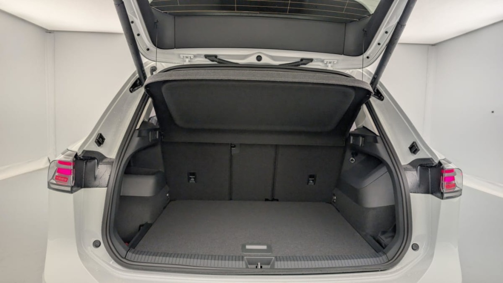 VOLKSWAGEN TIGUAN NOUVEAU 1.5 eTSI 150CV DSG7 LIFE PLUS - ref: 1-340126 - Photo 11