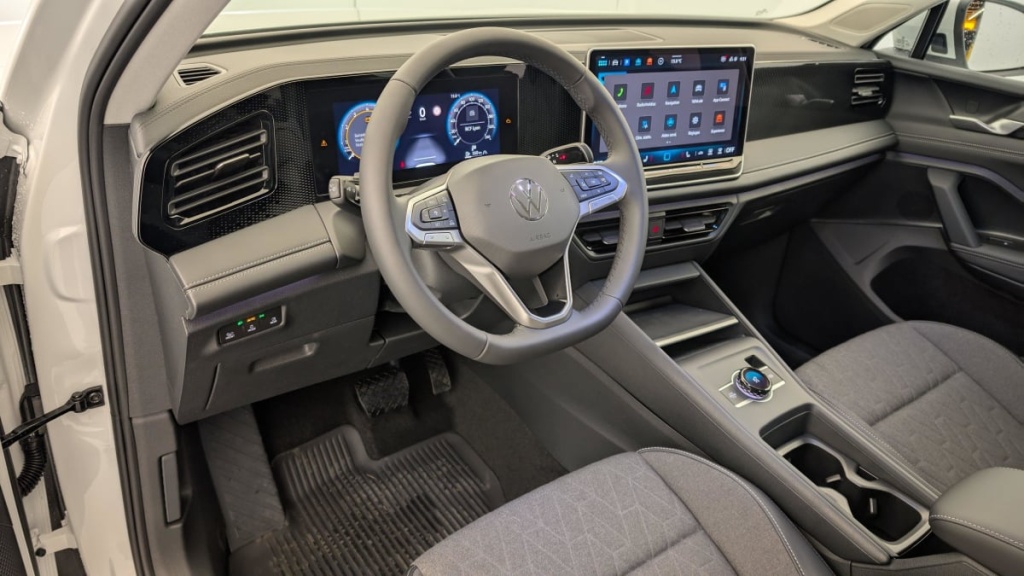 VOLKSWAGEN TIGUAN NOUVEAU 1.5 eTSI 150CV DSG7 LIFE PLUS - ref: 1-340126 - Photo 15