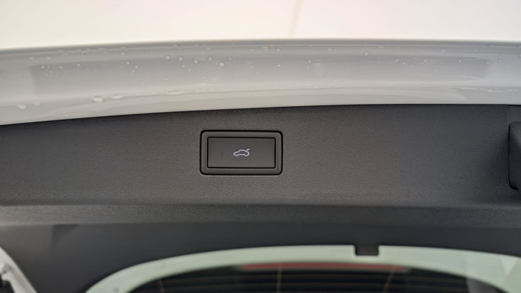 VOLKSWAGEN TIGUAN NOUVEAU 1.5 eTSI 150CV DSG7 LIFE PLUS - ref: 1-340126 - Photo 20
