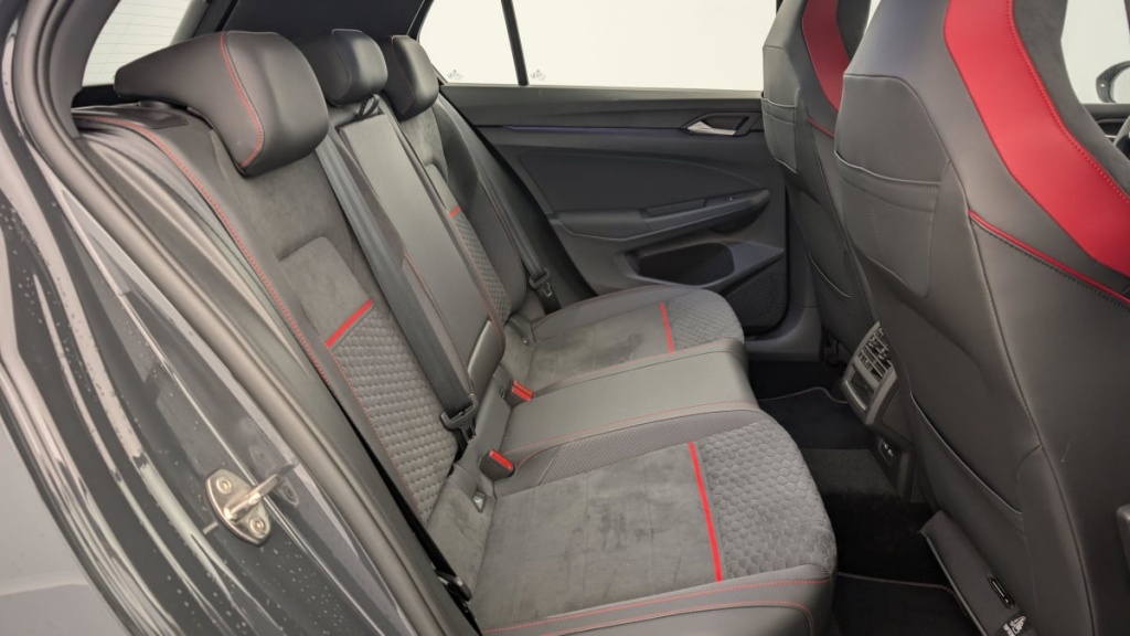 VOLKSWAGEN GOLF 8 2.0 TSI 300 DSG7 GTI CLUBSPORT - ref: 1-340179 - Photo 10