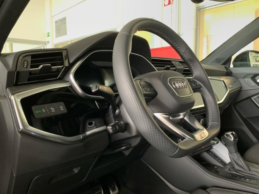 AUDI Q3 35 TDI 150 CH S TRONIC 7 S LINE - ref: 1-340245 - Photo 15