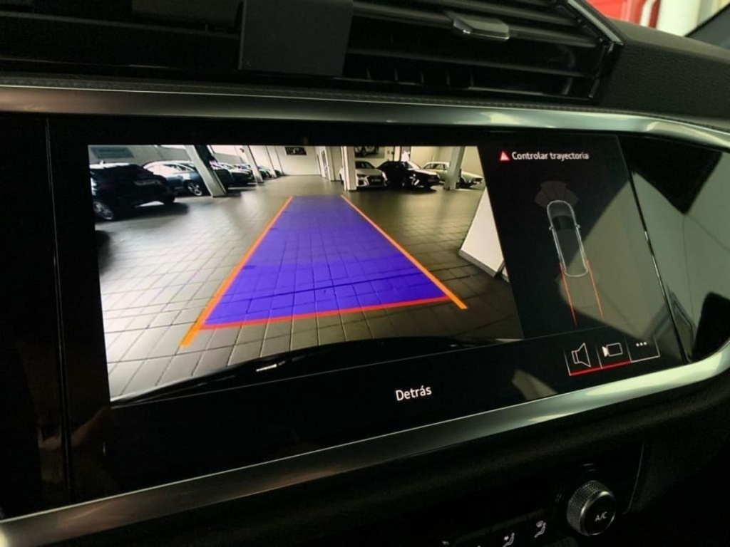 AUDI Q3 35 TDI 150 CH S TRONIC 7 S LINE - ref: 1-340245 - Photo 18