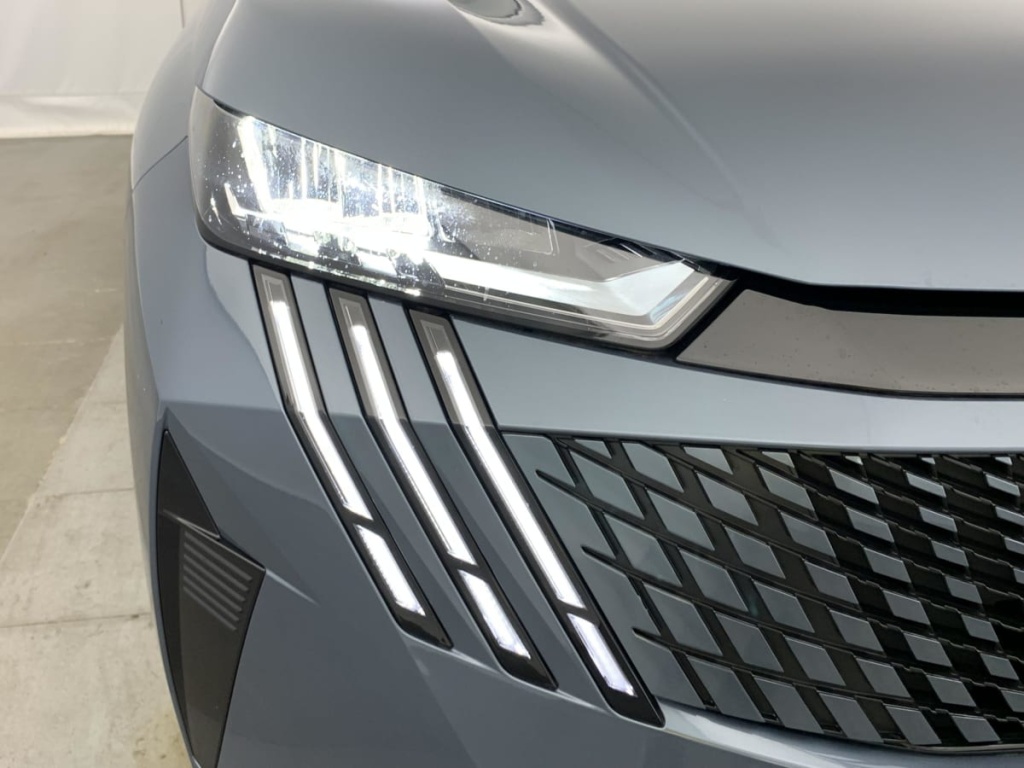 PEUGEOT 3008 Hybrid 145 e-DCS6 Allure - ref: 1-340421 - Photo 15