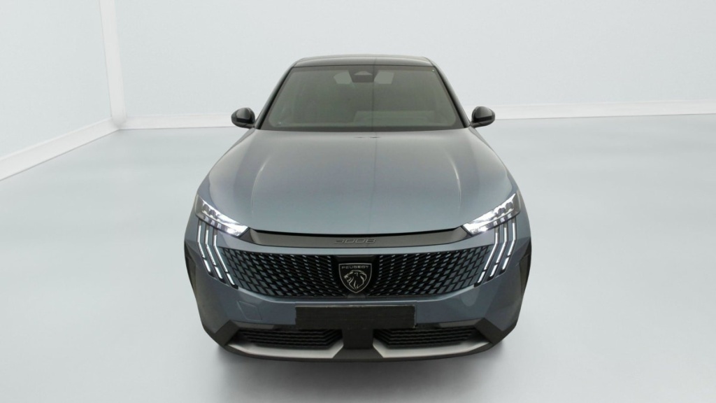 PEUGEOT 3008 Hybrid 145 e-DCS6 GT - ref: 1-340561 - Photo 2