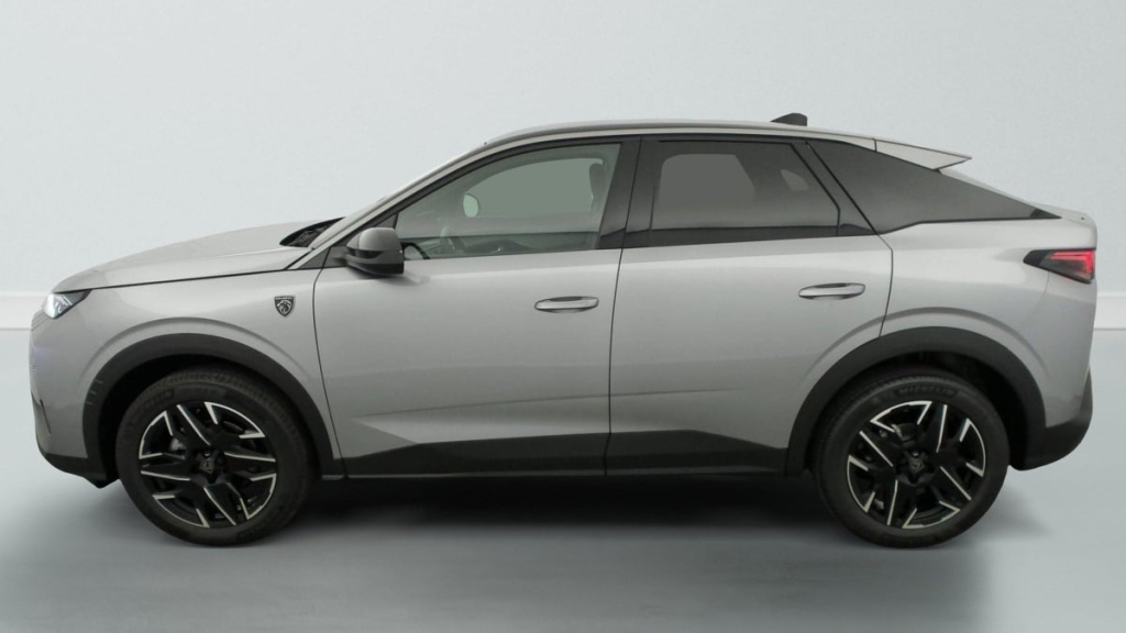 PEUGEOT 3008 Hybrid 145 e-DCS6 GT - ref: 1-340571 - Photo 4