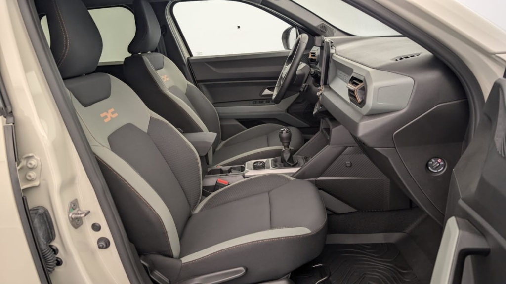 DACIA DUSTER TCe 130 4x4 Extreme - ref: 1-340733 - Photo 9