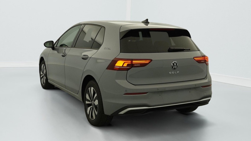 VOLKSWAGEN GOLF 8 NOUVELLE 2.0 TDI 150 DSG7 LIFE PLUS - ref: 1-340738 - Photo 5
