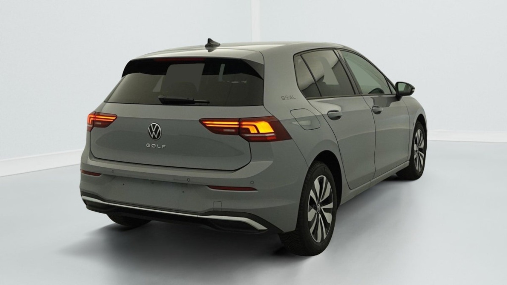 VOLKSWAGEN GOLF 8 NOUVELLE 2.0 TDI 150 DSG7 LIFE PLUS - ref: 1-340738 - Photo 7