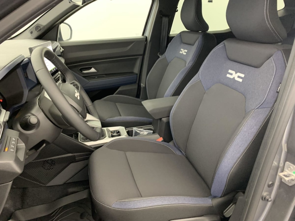 DACIA DUSTER TCe 130 4x4 Journey - ref: 1-340767 - Photo 19