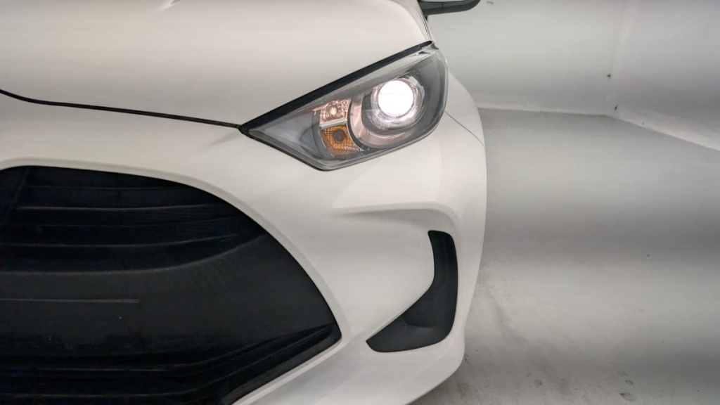 TOYOTA YARIS HYBRIDE 116h Dynamic - ref: 1-341101 - Photo 20