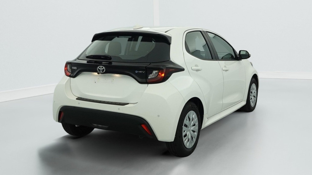 TOYOTA YARIS HYBRIDE 116h Dynamic - ref: 1-341101 - Photo 7