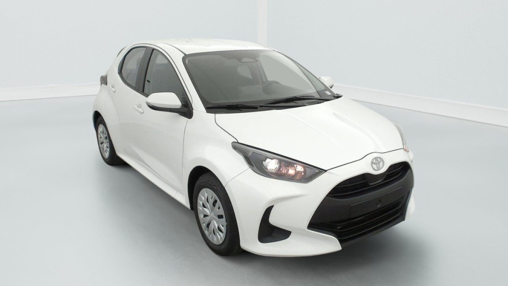 TOYOTA Yaris 116h Dynamic - ref: 1-341115 - Photo 1