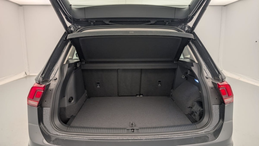 VOLKSWAGEN TIGUAN 1.4 EHYBRID 245CH DSG6 LIFE - ref: 1-341538 - Photo 11