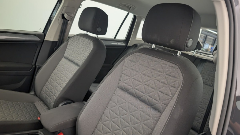 VOLKSWAGEN TIGUAN 1.4 EHYBRID 245CH DSG6 LIFE - ref: 1-341538 - Photo 16