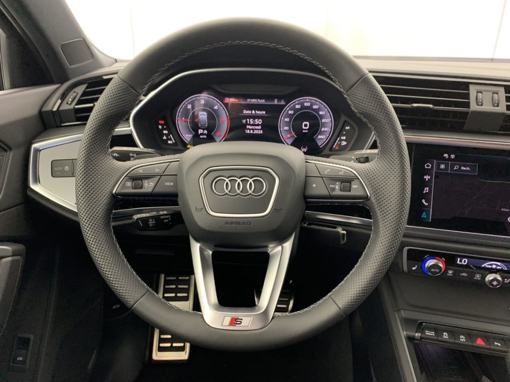 AUDI Q3 SPORTBACK 35 TDI 150 ch S tronic 7 S line - ref: 1-341651 - Photo 15