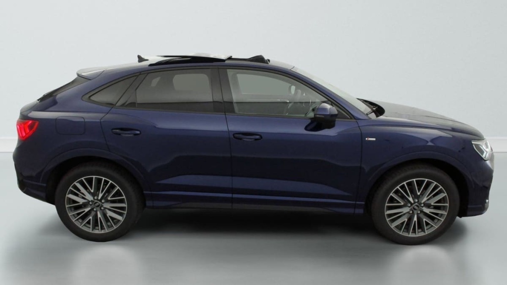 AUDI Q3 SPORTBACK 35 TDI 150 ch S tronic 7 S line - ref: 1-341651 - Photo 8