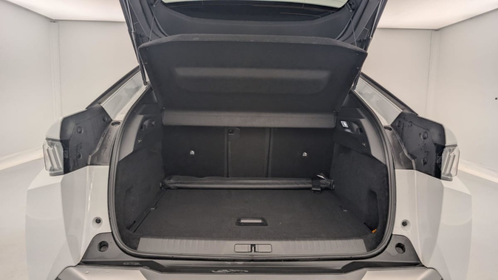PEUGEOT 3008 HYBRID 136 E-DCS6 ALLURE - ref: 1-341717 - Photo 11