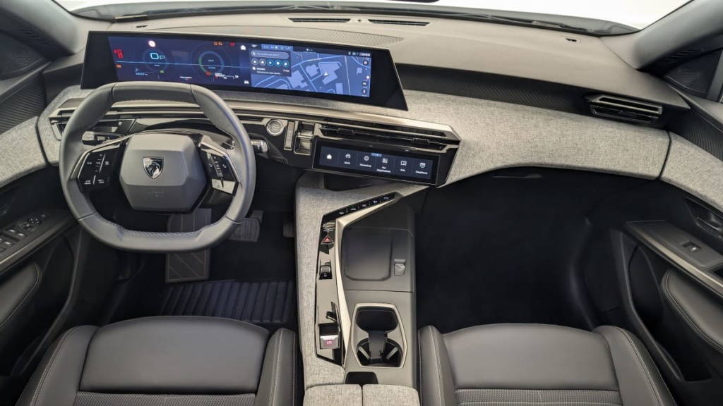 PEUGEOT 3008 HYBRID 136 E-DCS6 ALLURE - ref: 1-341717 - Photo 13