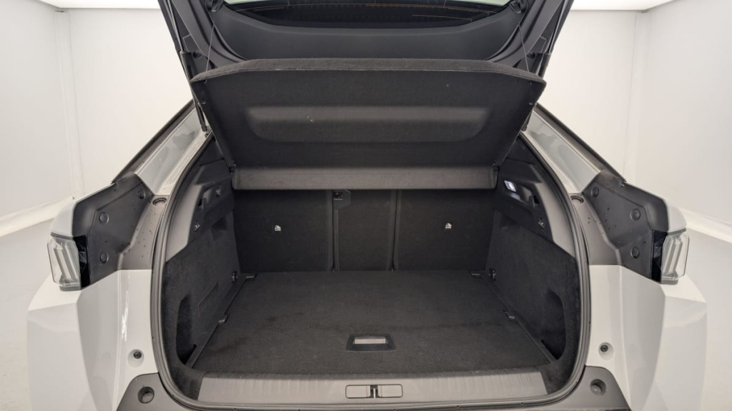 PEUGEOT 3008 HYBRID 136 E-DCS6 ALLURE - ref: 1-341718 - Photo 11
