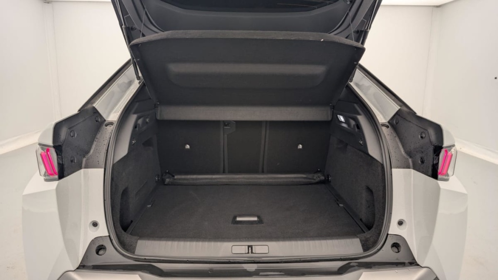 PEUGEOT 3008 HYBRID 136 E-DCS6 ALLURE - ref: 1-341722 - Photo 11