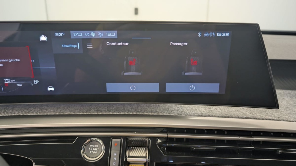 PEUGEOT 3008 HYBRID 136 E-DCS6 ALLURE - ref: 1-341727 - Photo 20