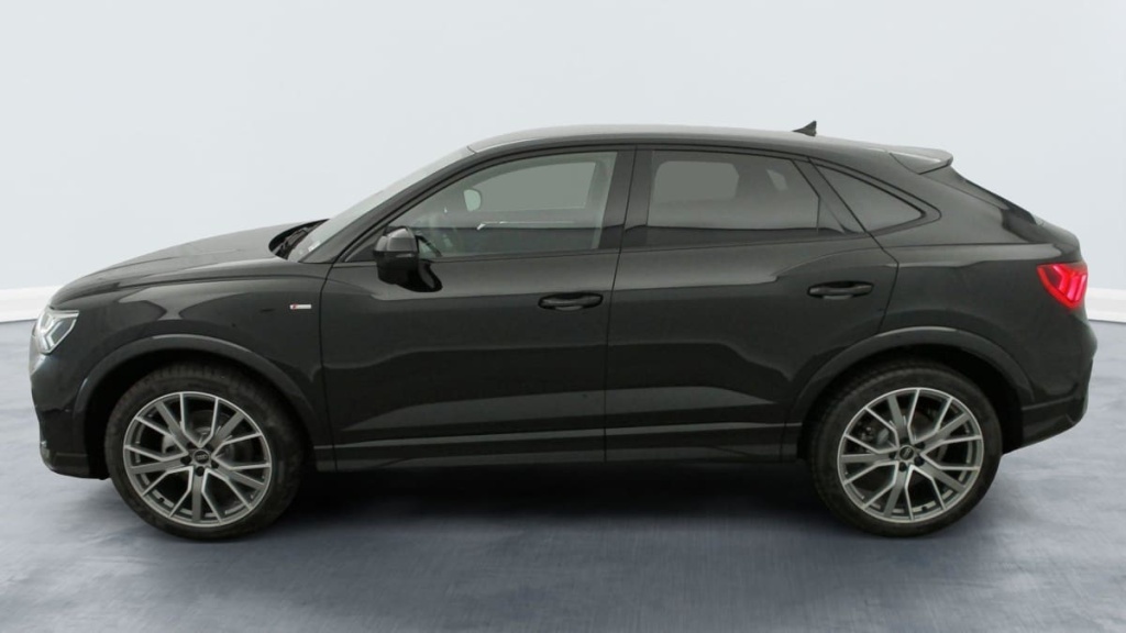 AUDI Q3 SPORTBACK 35 TDI 150 ch S tronic 7 Black Edition - ref: 1-341841 - Photo 4