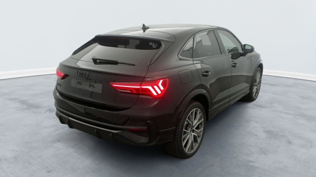 AUDI Q3 SPORTBACK 35 TDI 150 ch S tronic 7 Black Edition - ref: 1-341841 - Photo 7