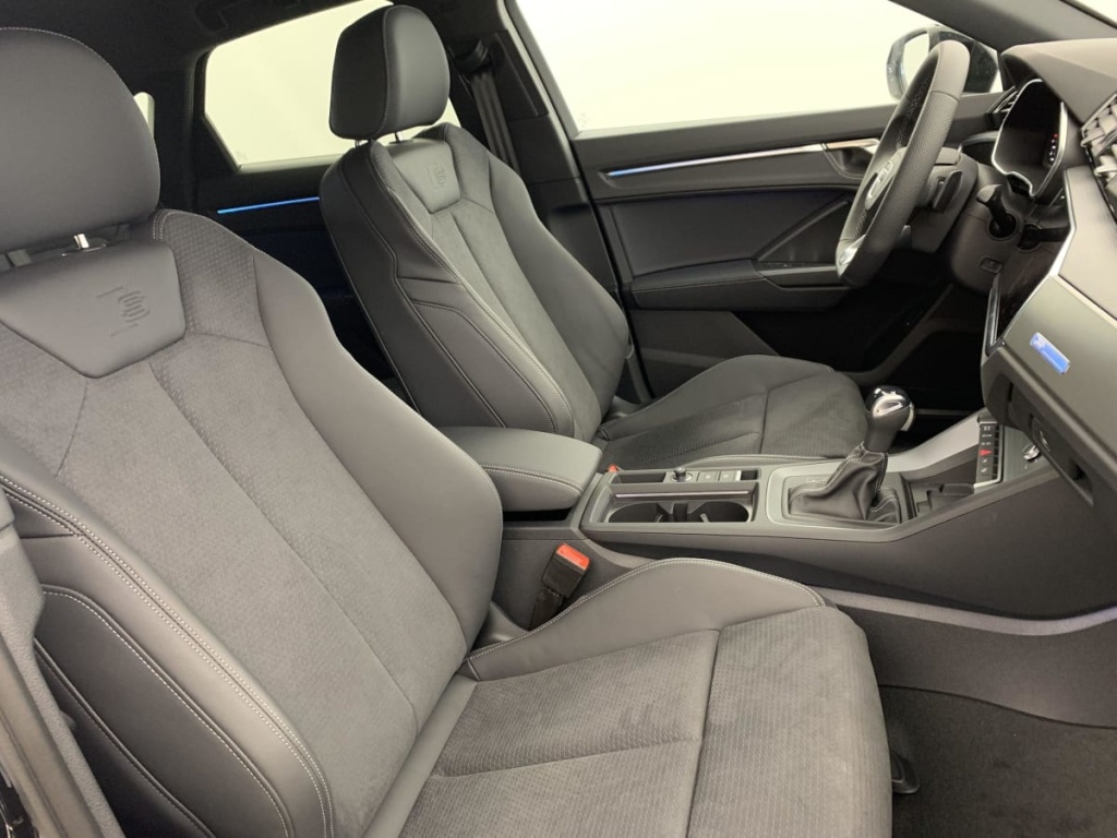 AUDI Q3 SPORTBACK 35 TDI 150 ch S tronic 7 Black Edition - ref: 1-341841 - Photo 9