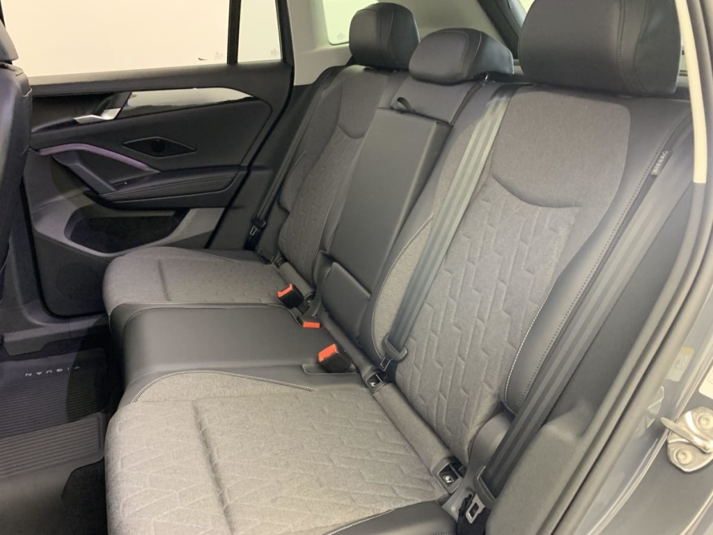 VOLKSWAGEN TIGUAN NOUVEAU 1.5 eTSI 150CV DSG7 LIFE PLUS - ref: 1-342273 - Photo 18