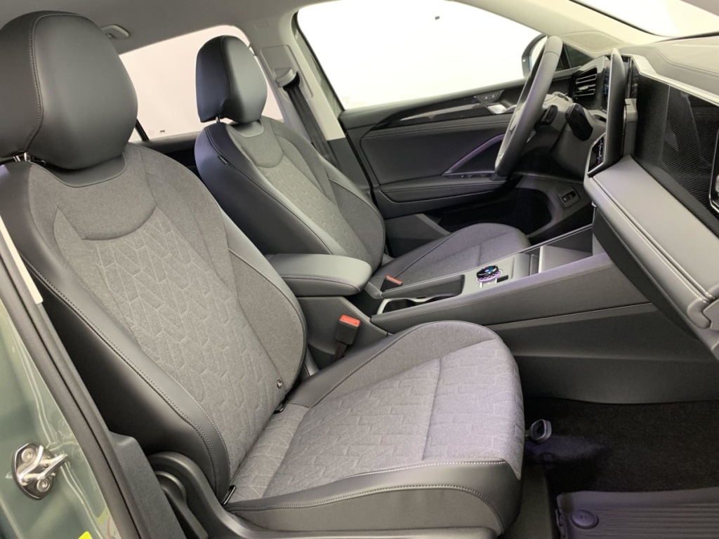 VOLKSWAGEN TIGUAN NOUVEAU 1.5 eTSI 150CV DSG7 LIFE PLUS - ref: 1-342292 - Photo 10