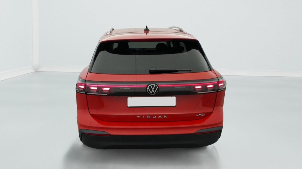 VOLKSWAGEN TIGUAN NOUVEAU 1.5 eTSI 150CV DSG7 LIFE PLUS - ref: 1-342294 - Photo 6