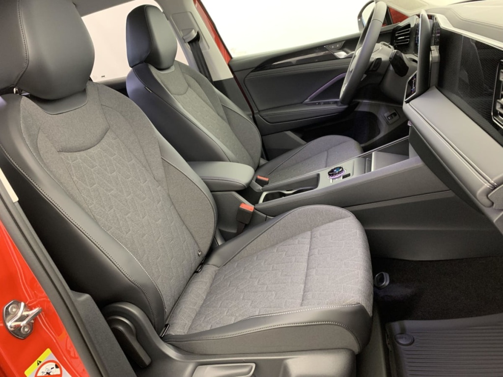 VOLKSWAGEN TIGUAN NOUVEAU 1.5 eTSI 150CV DSG7 LIFE PLUS - ref: 1-342294 - Photo 9