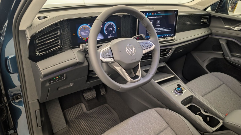VOLKSWAGEN TIGUAN NOUVEAU 1.5 eTSI 150CV DSG7 LIFE PLUS - ref: 1-342297 - Photo 15
