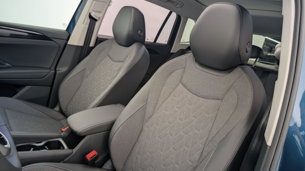 VOLKSWAGEN TIGUAN NOUVEAU 1.5 eTSI 150CV DSG7 LIFE PLUS - ref: 1-342297 - Photo 16