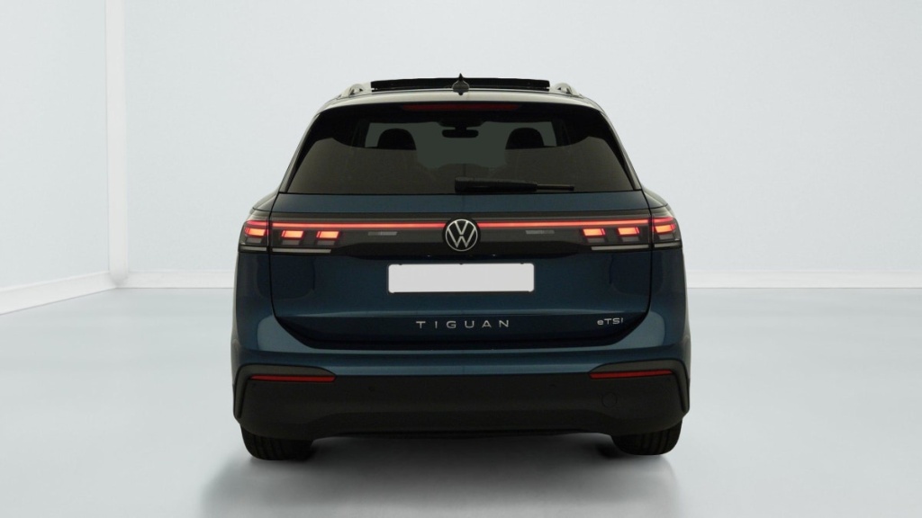 VOLKSWAGEN TIGUAN NOUVEAU 1.5 eTSI 150CV DSG7 LIFE PLUS - ref: 1-342297 - Photo 6